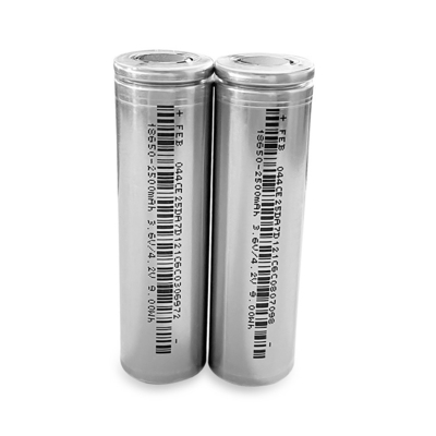 18650 3.7V 2500mah 3C Lithium Ion Battery Cell Rechargeable 800times