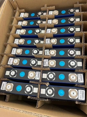 Solar Energy Storage Prismatic Lithium Cells 100ah 3.2 V Lifepo4 Rechargable