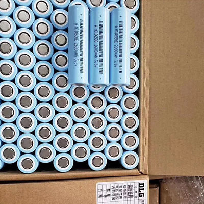 A Grade 3C UN38.3 18650 Battery Cell 18650 3.7 V 2600mah Battery