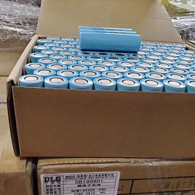 A Grade 3C UN38.3 18650 Battery Cell 18650 3.7 V 2600mah Battery