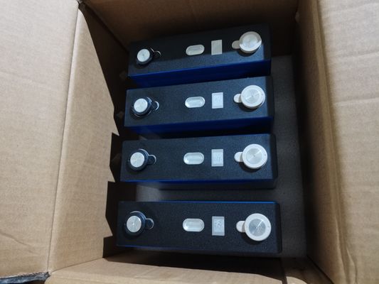 3.2V 120AH LiFePO4 Lithium Battery Pack 3000 Times Cycle Life